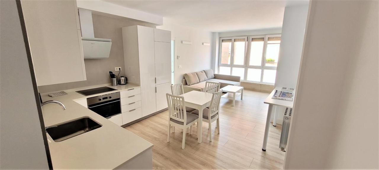 Cozy White Home In Guecho Kültér fotó